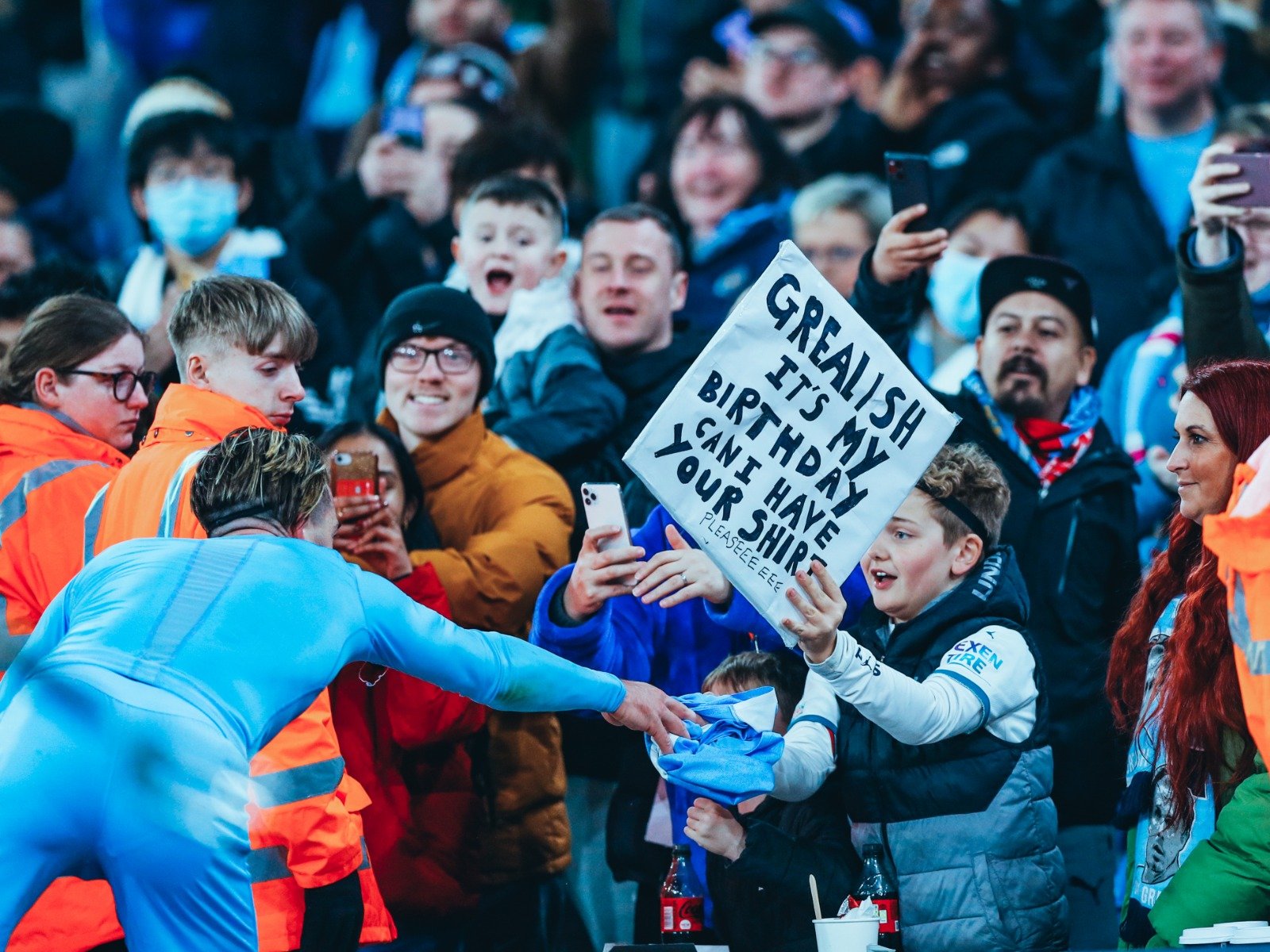 對家庭的深 對家庭的深