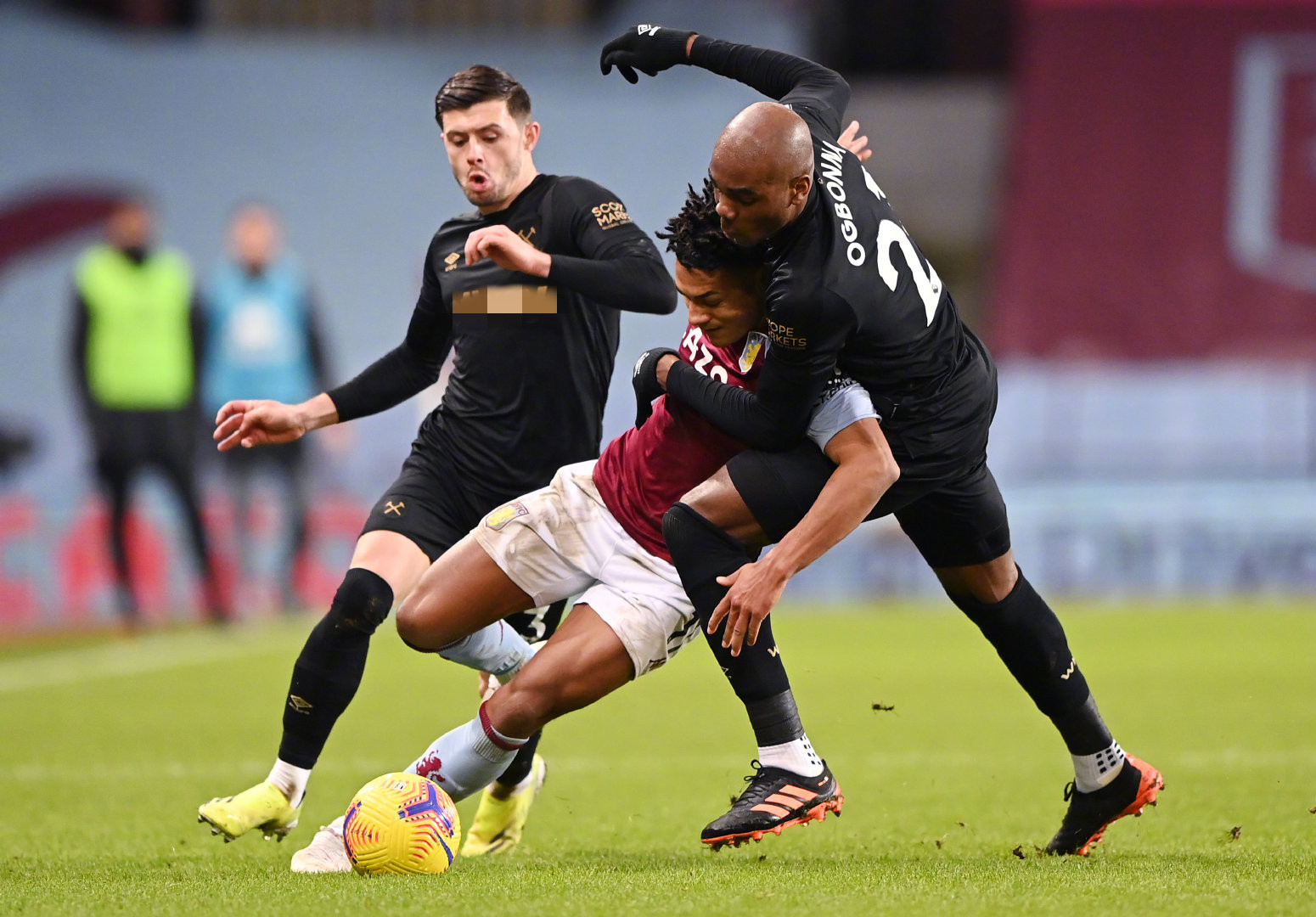 交媒体纷纷 交媒体纷纷